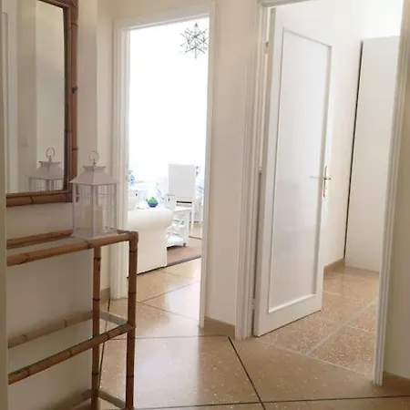 Incantevole E Silenzioso Ad Un Passo Dal Mare