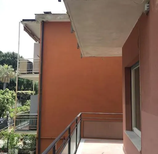 Incantevole E Silenzioso Ad Un Passo Dal Mare Apartman